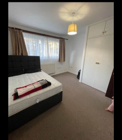 Large double room for two person Main Photo