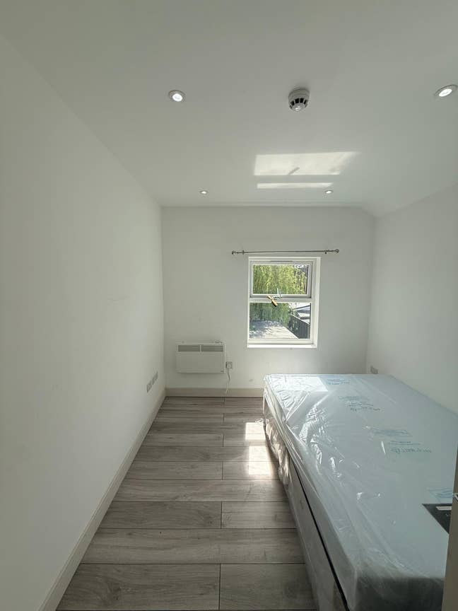 Beautiful double bedroom  Main Photo