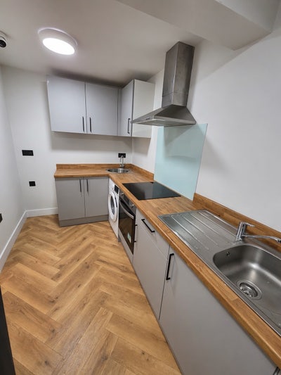 West Norwood, West Norwood, West Norwood  Main Photo