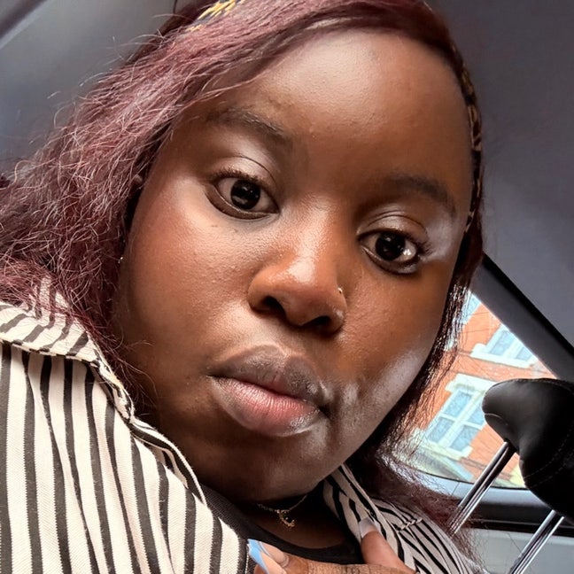 Professional Female seeks a double room Main Photo