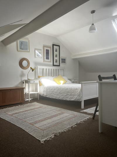 King size room in Brixham seaside 5mins walk Main Photo