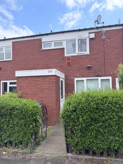 Double Rooms in 3-Bed HMO House – DSS/UC Main Photo