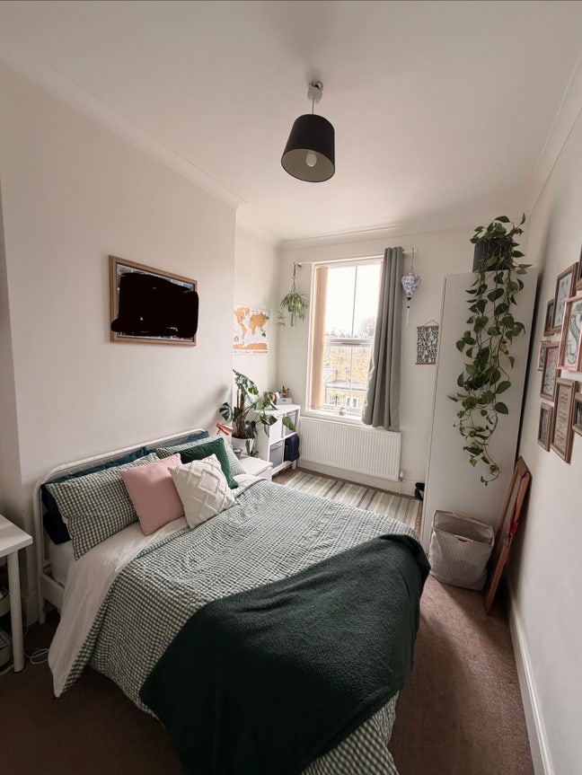 Bright double room in Putney Main Photo