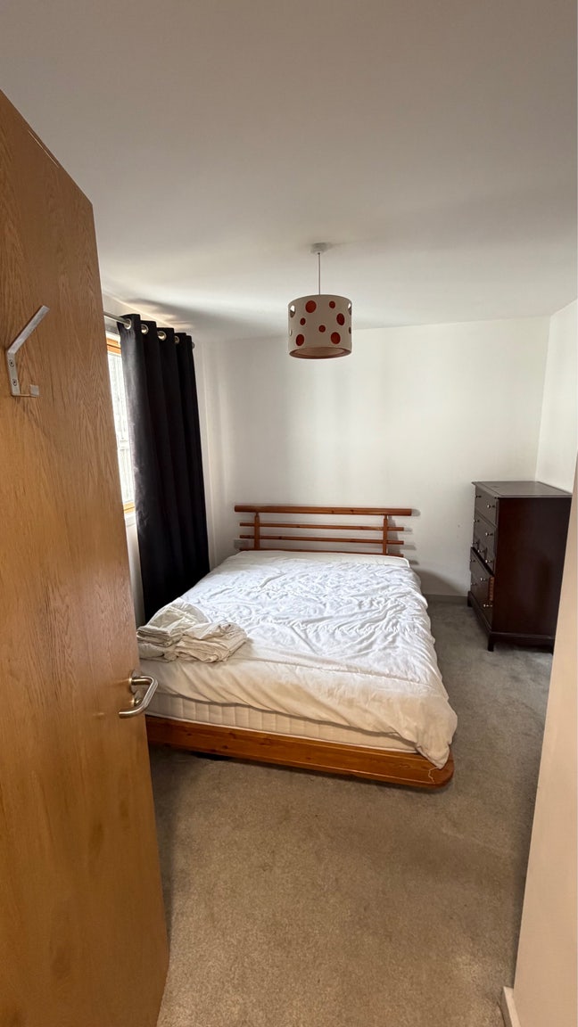 Large city centre double bedroom with en-suite  Main Photo