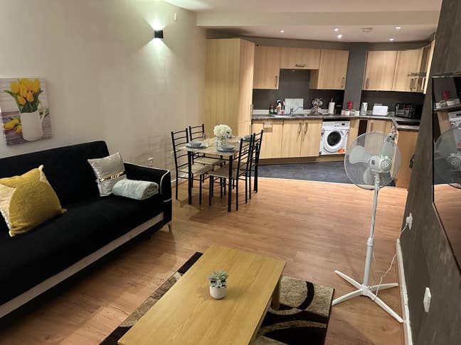 2 double bedrooms available on rent  Main Photo