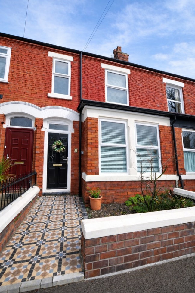 Brand New Double Rooms/One Single In WA4! Main Photo