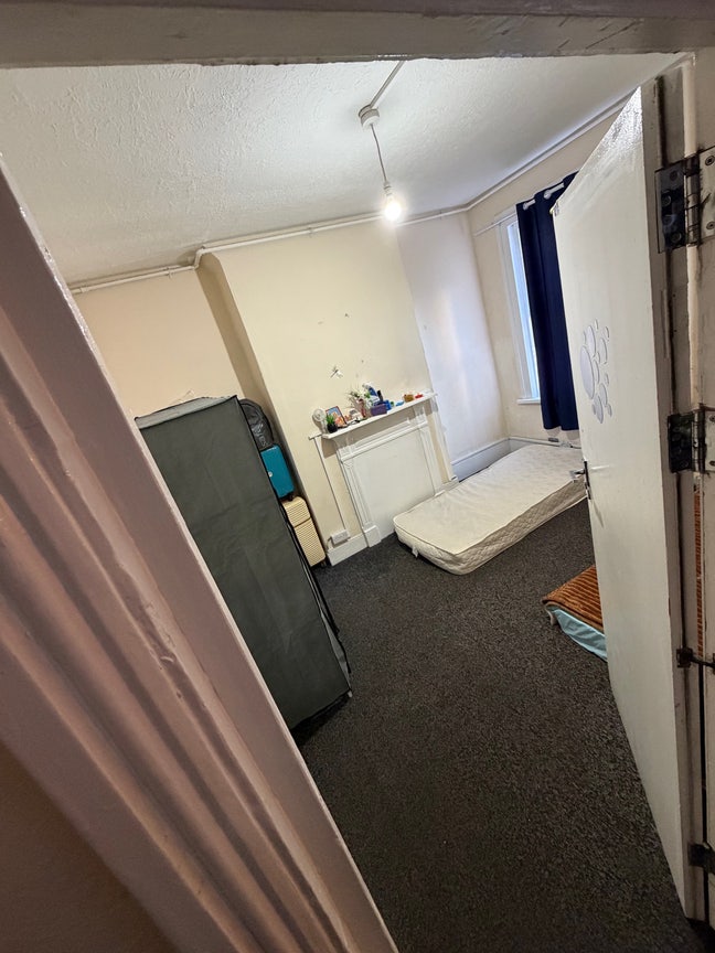 Double Bedroom Main Photo