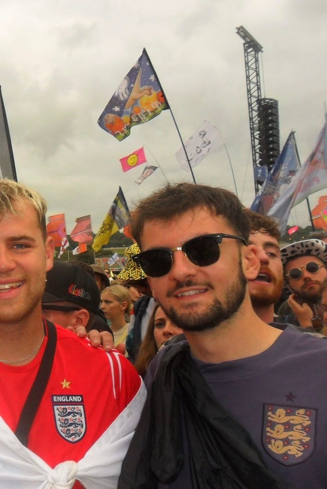 Looking for a room in London!  Main Photo