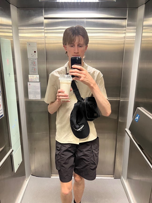 Looking for en-suite room in East  Main Photo