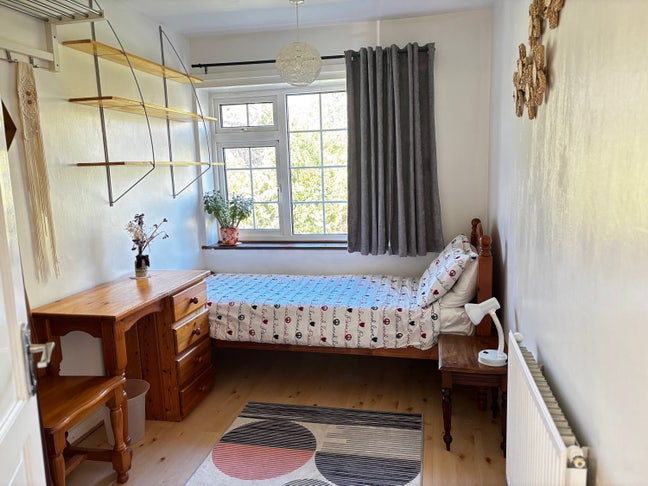 Single Room  Main Photo