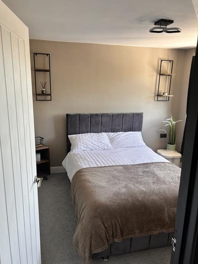 Furnished double room  Main Photo