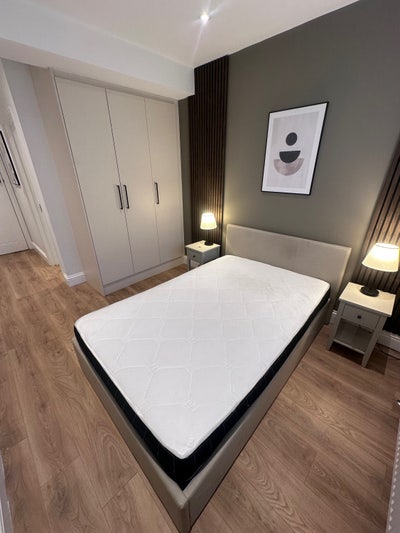 🔥 Luxurious En Suite Room Uxbridge 🔥 Main Photo