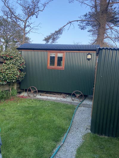 Shepherd hut  Main Photo