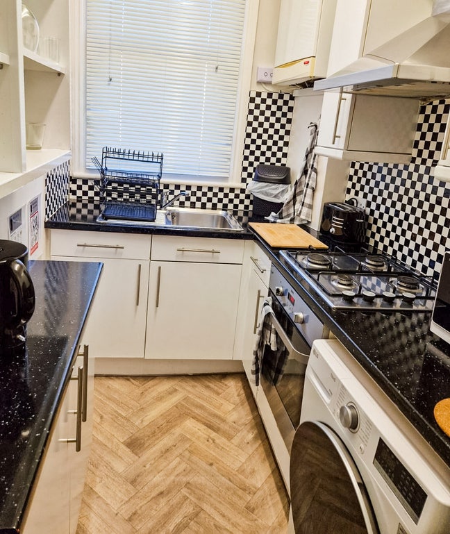 Lovely 2 Bed in Willesden Green Main Photo