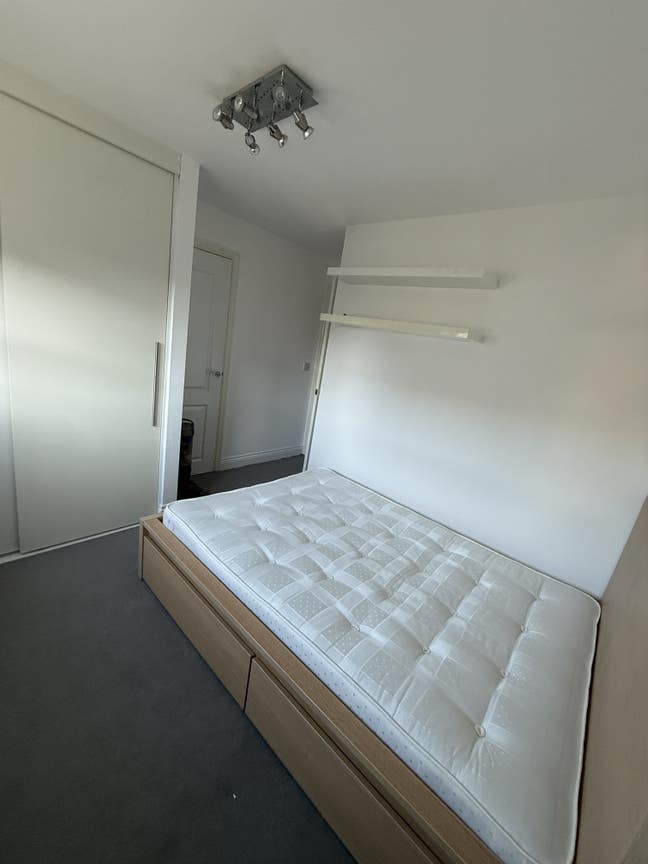 One Double room - girls and One single room - boy  Main Photo