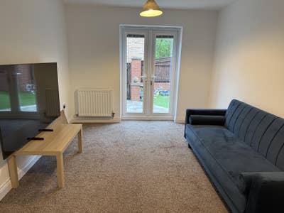 One Double Room  Main Photo