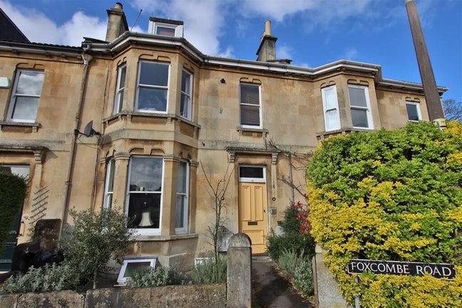 Looking for a flatmate! Main Photo