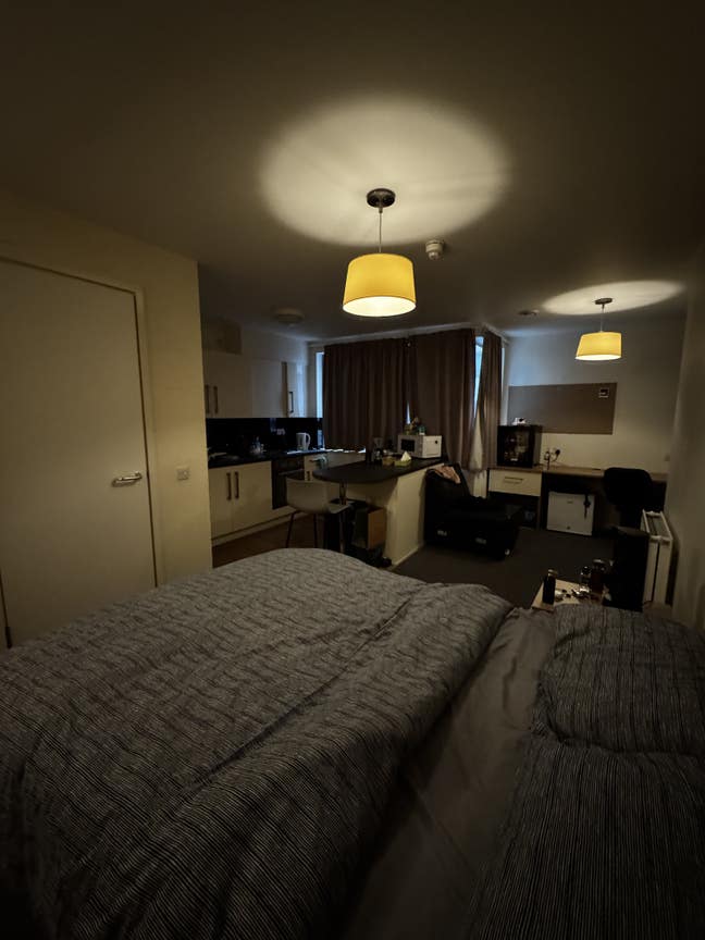     Unite large Studio June–Sept All Bills Inc Main Photo