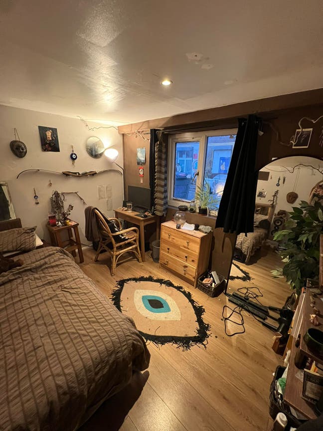 Double room available in Harringey Warehouse Main Photo