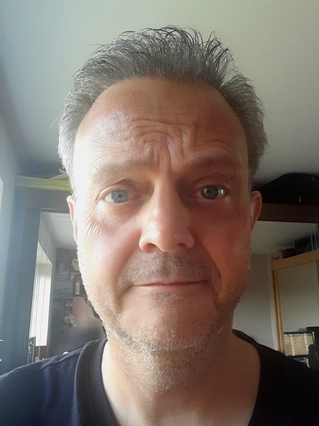 Professional male. Building surveyor by day.  Main Photo