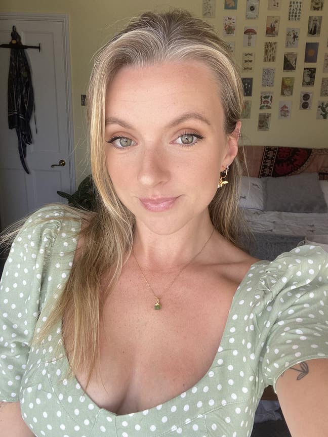 28 F, looking for friendly home share in Sept Main Photo