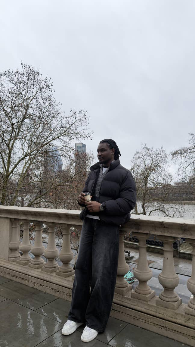 In search of a spacious en-suite double room ... Main Photo