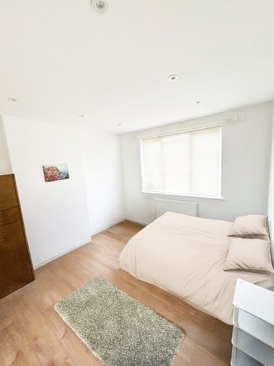 ☀️ Large Double Room in Streatham ☀️ Main Photo