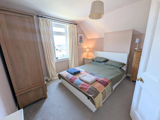 Room available in Peebles  Main Photo