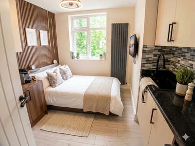 Brand New Studio & Ensuite Next To Wembley Outlet Main Photo