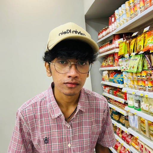 20 year old Male seeks a single or double room Main Photo