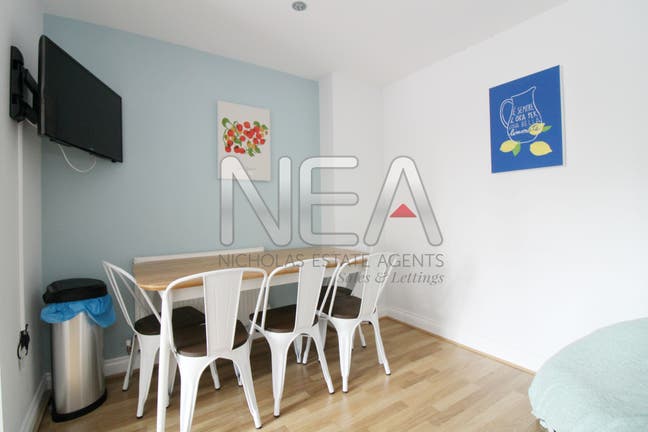 2 New Rooms Available! Main Photo