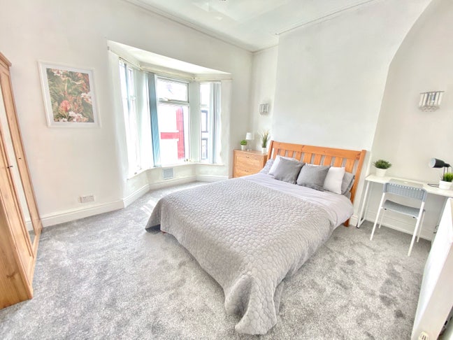 &pound;425⚡️Bills Inc 📍15mins to City Centre Main Photo