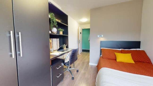 URGENT! Tenancy takeover- Islington student accomm Main Photo