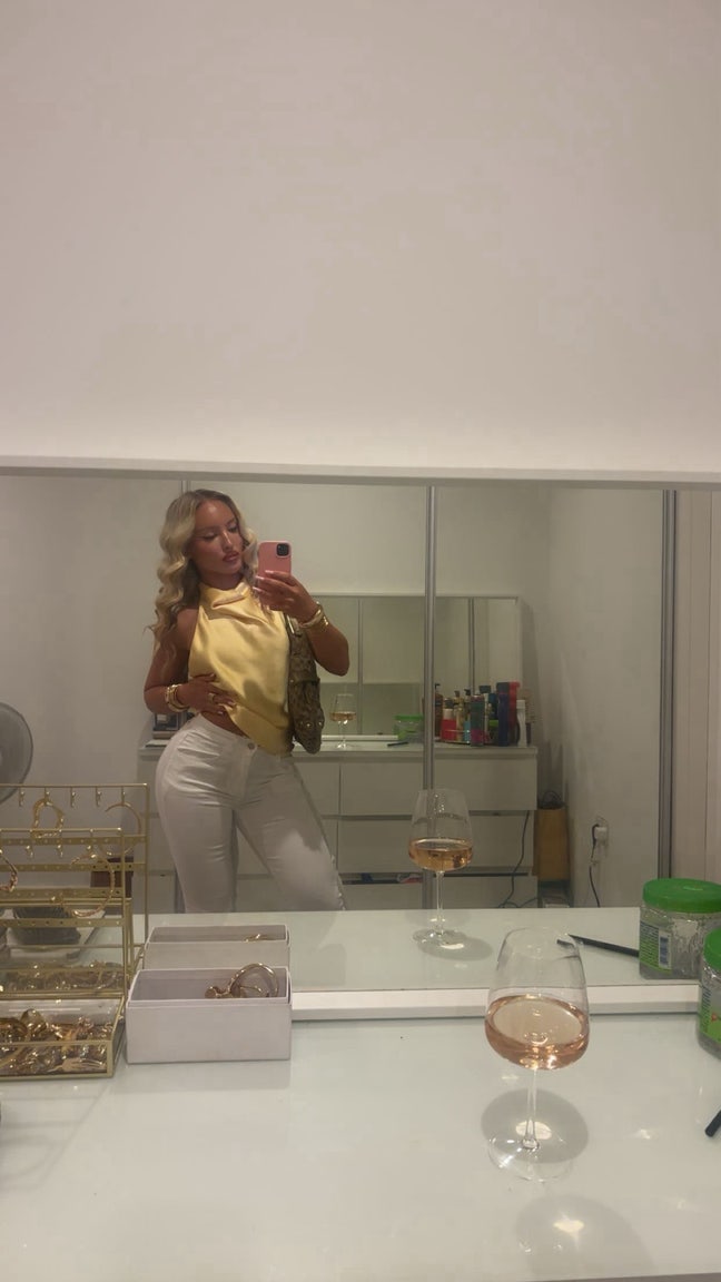 Female flat share in west London🌟 Main Photo