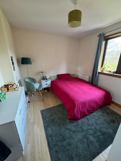 Room in 2-bedroom flat - DD1 Main Photo