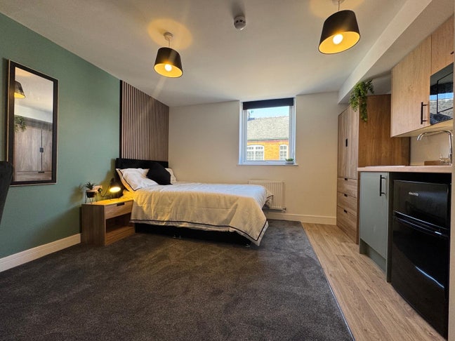 ✨ Brand New Co-Living Studios & En-Suite Rooms ✨ Main Photo