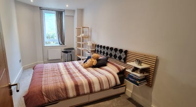 Central location with storage and Parking Main Photo