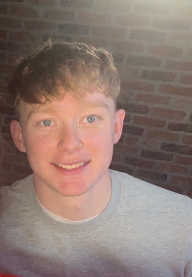 👋 i’m 24 looking for a flat share / buddy up Main Photo