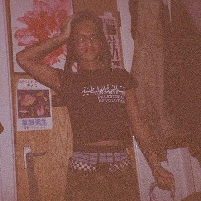 Hi, I'm RK, I work as a vegan chef at an alte... Main Photo