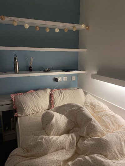 En-Suite Room Available  Main Photo