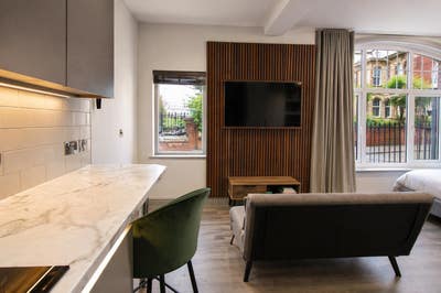 Studio | Available 1st June | Free Secure G Main Photo