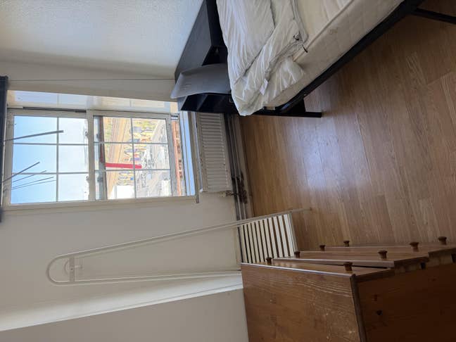 One single room in Bethnal Green  Main Photo