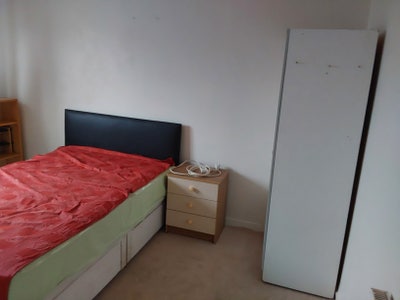 Room for rent  Main Photo