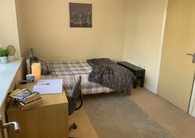 Central  location , lovely Double room, Houseshare Main Photo