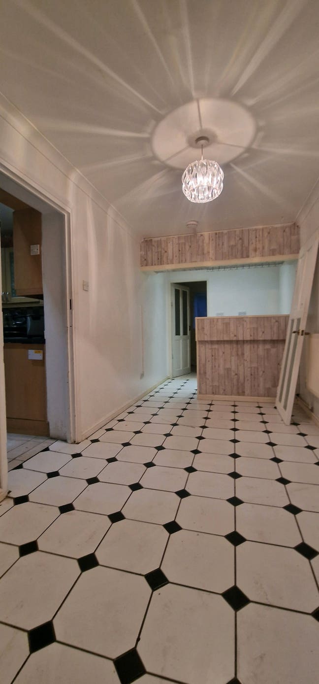 A big lovely Master Double  Room in  Gillingham Main Photo