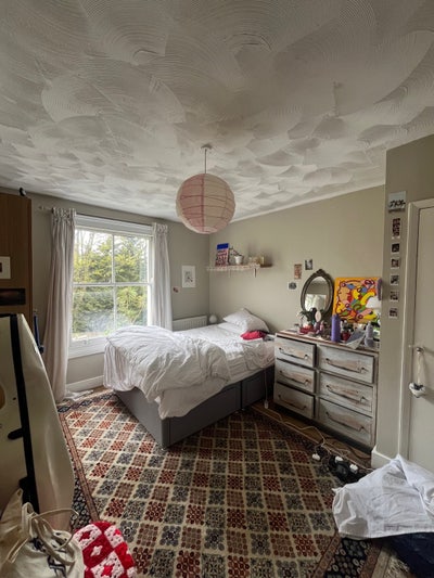 Sunny double Sublet in Willesden Main Photo