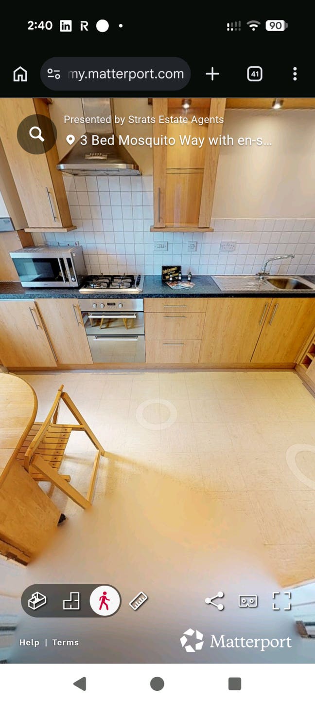 Double Bedroom with Ensuite near dehavilland Main Photo