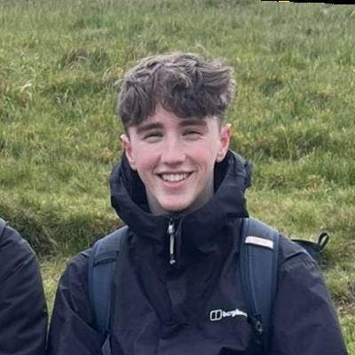 Hi, my name is Kelan, 23, looking for a houseshare Main Photo