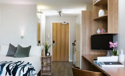 Gold Studio at Chapter South Bank Main Photo