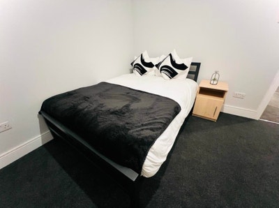 ✨ 🏡 2 Bed-Flat to Let in/ Hendon Main Photo